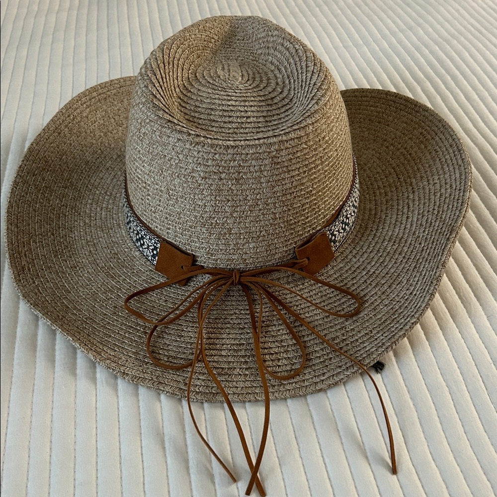 Adjustable Hat - Picture 2 of 4